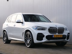 BMW X5 - xDrive45e High Executive 394 Pk Automaat Navi / DAB / Apple Carplay / Leer / Trekhaak / Pa