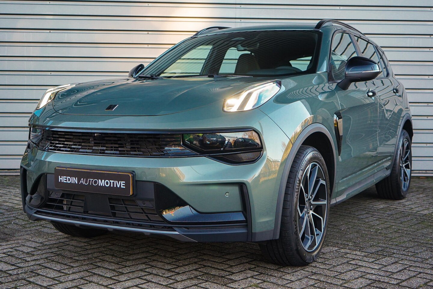 Lynk & Co 01 - 1.5 Core Stoelverwarming | Adaptive Cruise Control | Achteruitrijcamera | Apple Carplay | - AutoWereld.nl