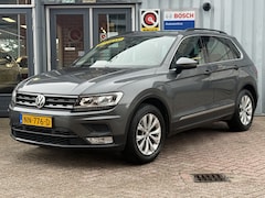 Volkswagen Tiguan - 1.4 TSI ACT Comfortline. | AUTOMAAT | 1E EIG | TREKHAAK | CRUISE | PDC |