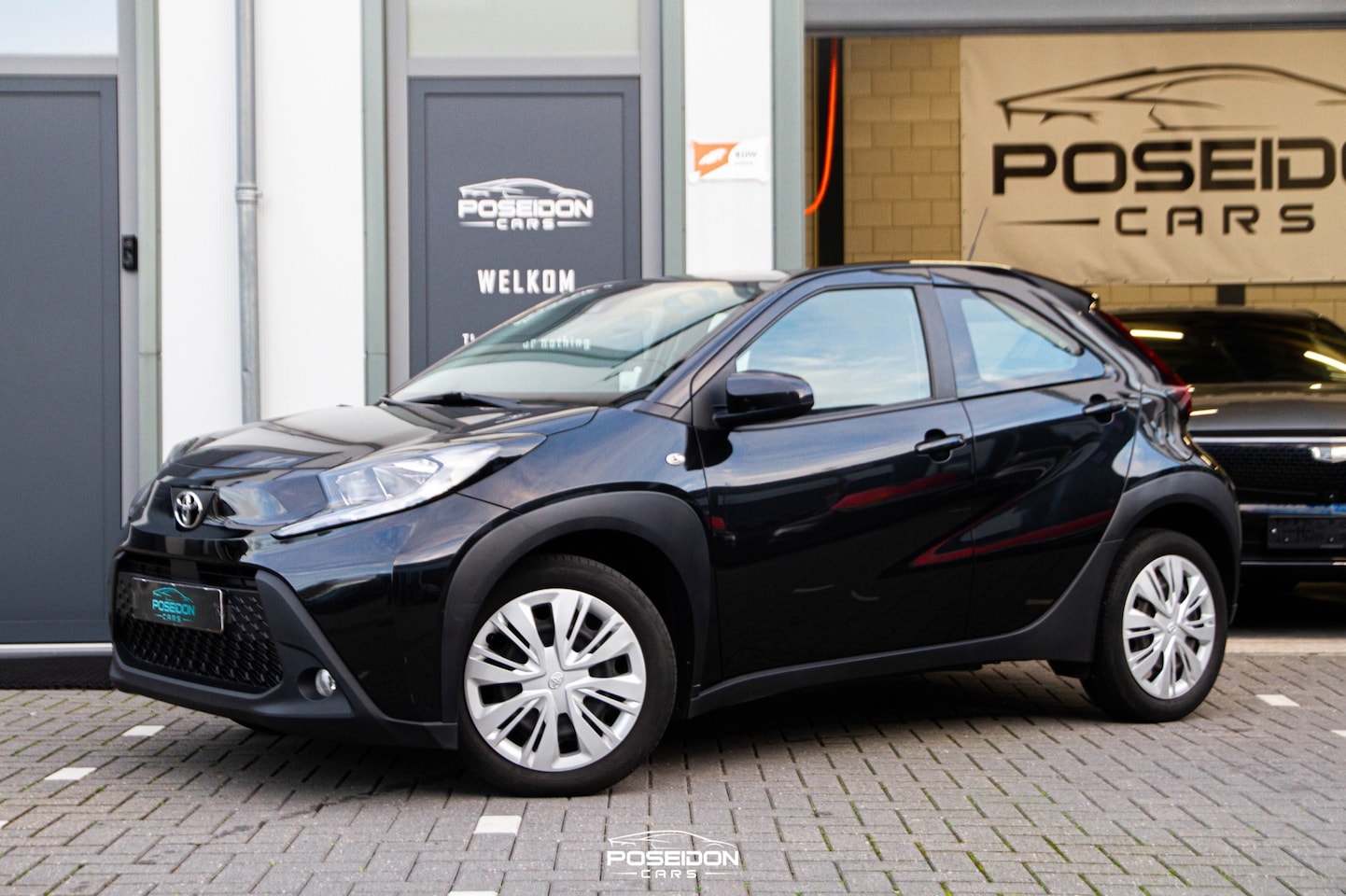 Toyota Aygo X - 1.0 VVT-i MT Play ACHTERUITRIJCAMERA - AutoWereld.nl