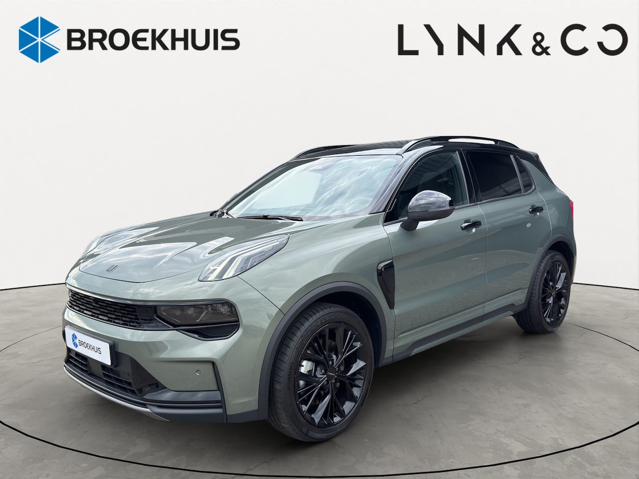Lynk & Co 01 - 1.5 More | 30 Camera | Panoramadak | Stuur + stoelverwarming | Memory seats | - AutoWereld.nl