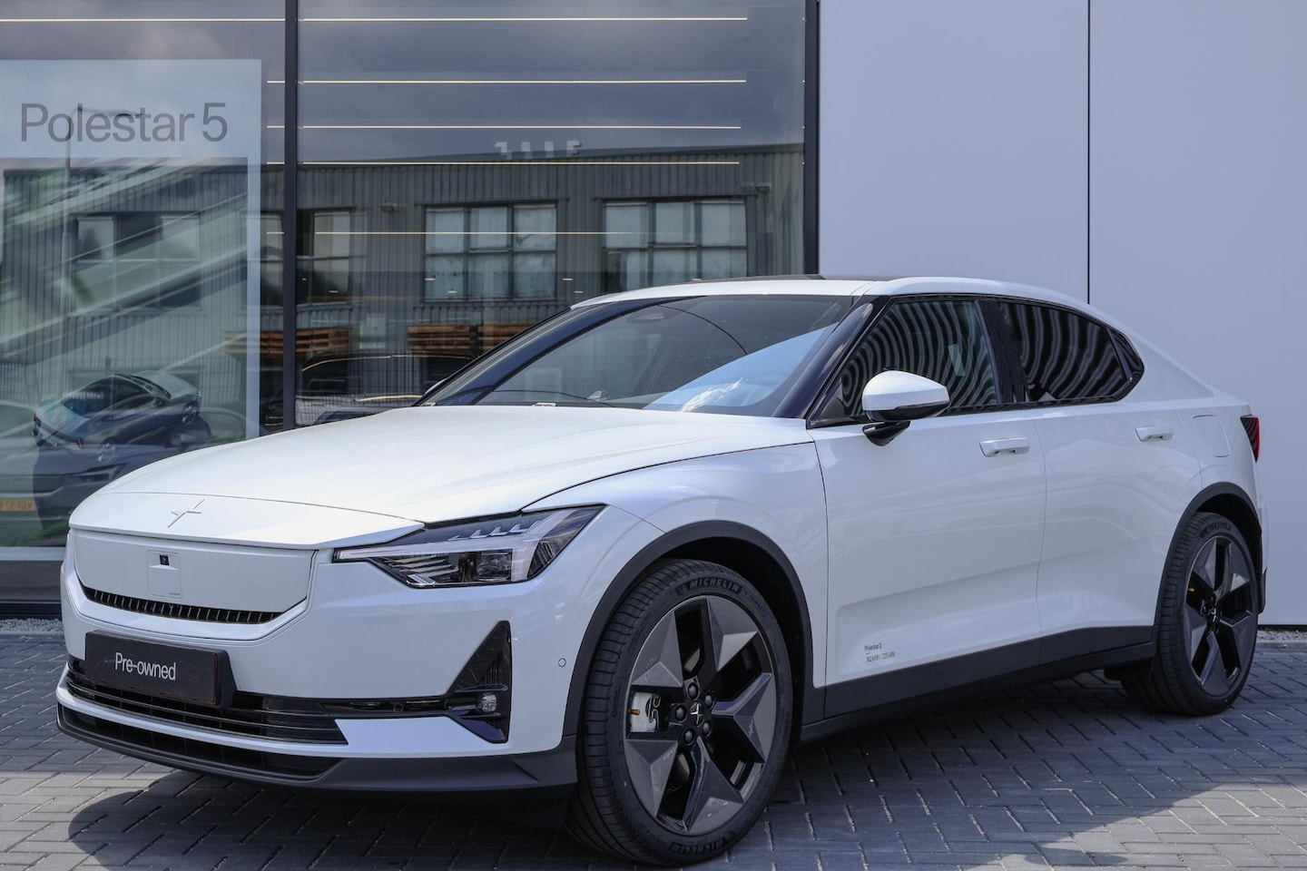Polestar 2 - Long Range Single Motor Prime 82 kWh | Bowers & Wilkins Audiosysteem | Panoramisch Dak | 2 - AutoWereld.nl