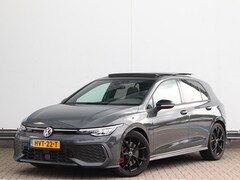 Volkswagen Golf - 2.0 TSI GTI | Panoramadak | Stoel- en stuurverwarming | Achteruitrijcamera | Black style |
