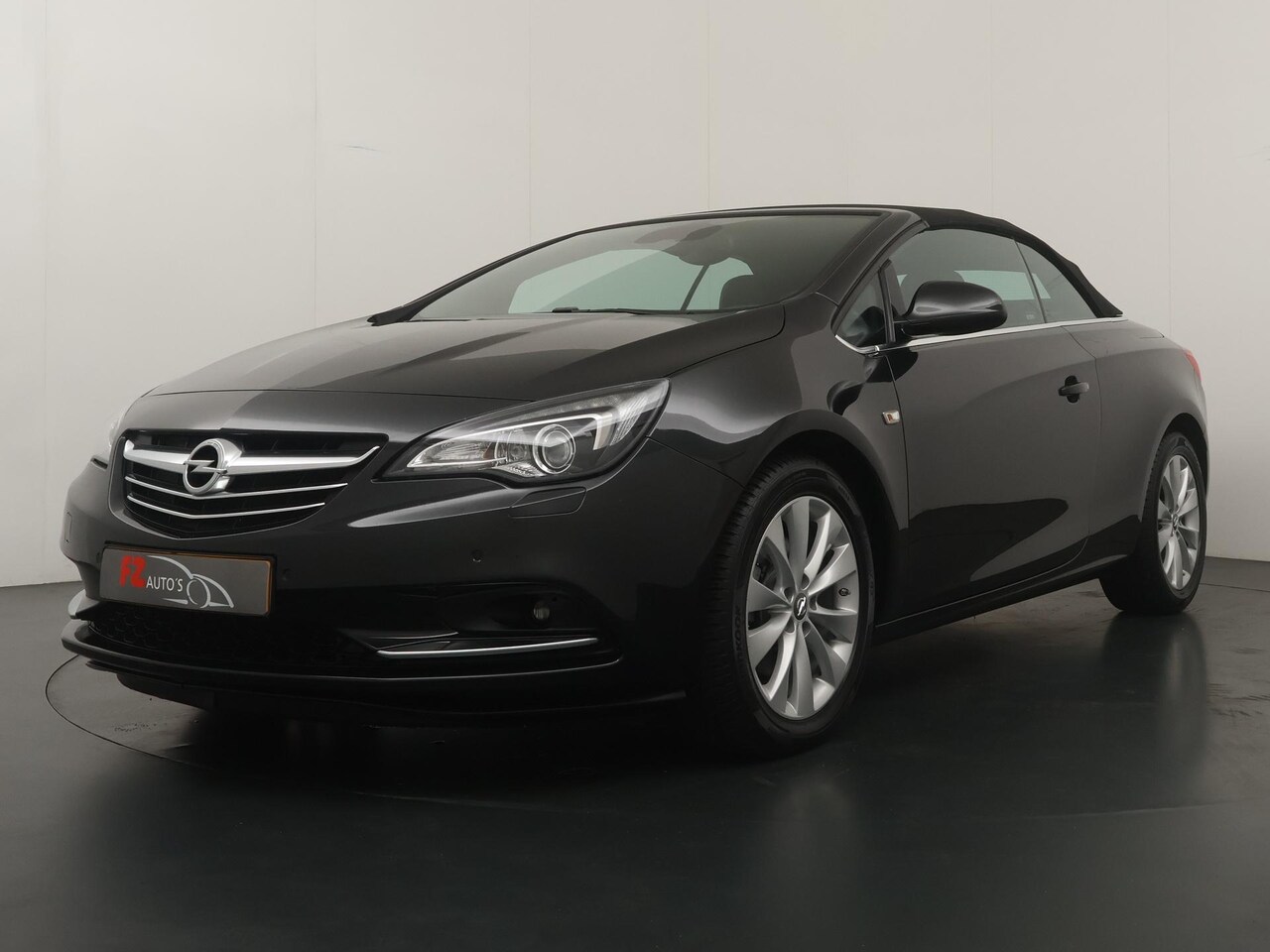 Opel Cascada - 1.6 Turbo Innovation Automaat - Lederen bekleding - Elektr.verst. voorstoelen - Stoelverwa - AutoWereld.nl