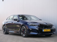 BMW i5 - M60 xDrive 84 kWh 601 Pk Automaat M-sport pro / Navi / DAB / Apple Carplay / Camera / SOH