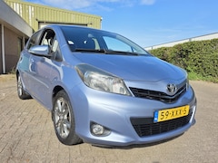 Toyota Yaris - 1.3 VVT-i AUT 1e Eig Camera Lm Apk 10-2027 Dealer Onderh Zondag OPEN
