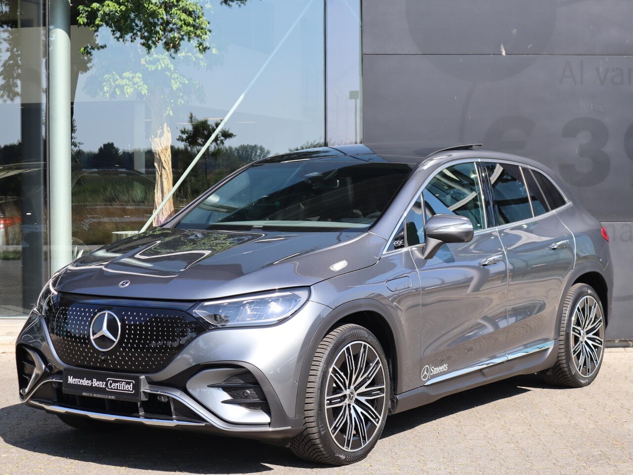Mercedes-Benz EQE SUV - 300 AMG Line 91 kWh l Trekhaak l Keyless l Panoramadak - AutoWereld.nl