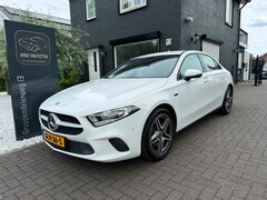 Mercedes-Benz A-klasse - 250 e /Apple CarPlay /18 inch AMG /Navigatie /Stoelverwarming
