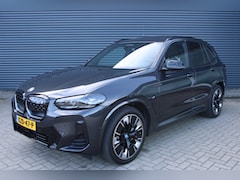 BMW iX3 - M-Sport 80 kWh Panoramdak Leer 20"LMV Adaptive-Cruise Shadow-Line