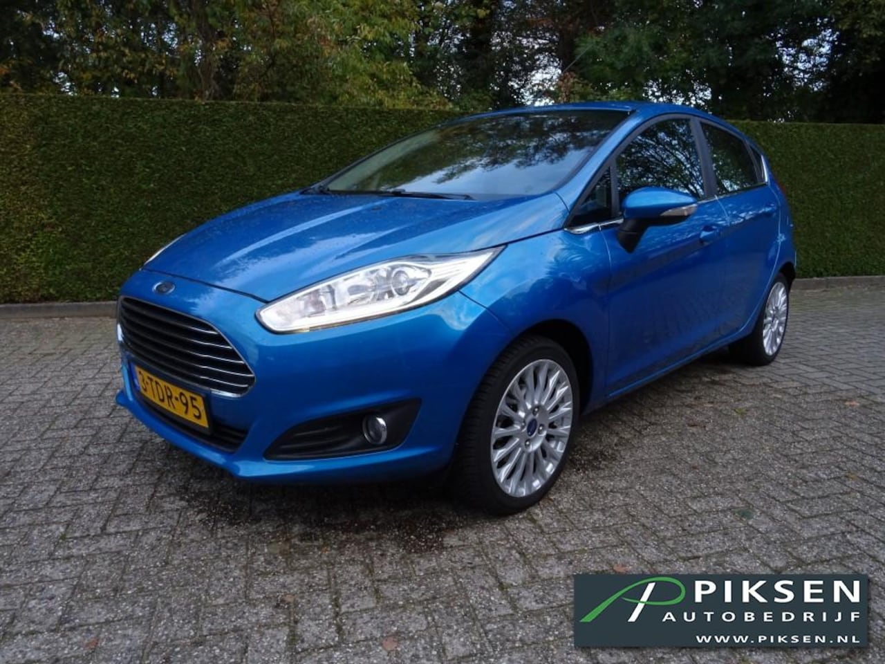 Ford Fiesta - 1.0 ECOB. TITANIUM PDC CLIMA NAVI - AutoWereld.nl