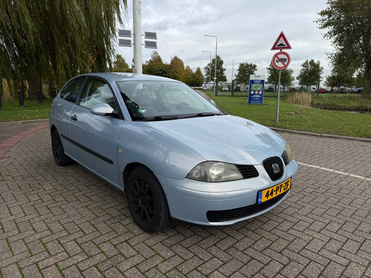 SEAT Ibiza - 1.4-16V Stella - AutoWereld.nl