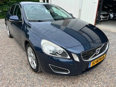 Volvo S60 - 2.0T Summum AUTOMAAT.NEW-APK.LEER.MEM.XENON.NAP