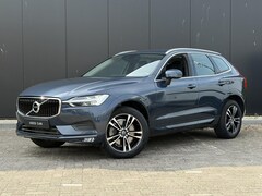 Volvo XC60 - 2.0 T5 Momentum Business pack/ trekhaak/ sport leder/ 19 inch/ elektrische stoel en koffer