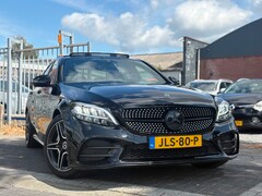 Mercedes-Benz C-klasse - 180 AMG Line | Night-Pakket | Panoramadak | Leder | LED | A.Camera |