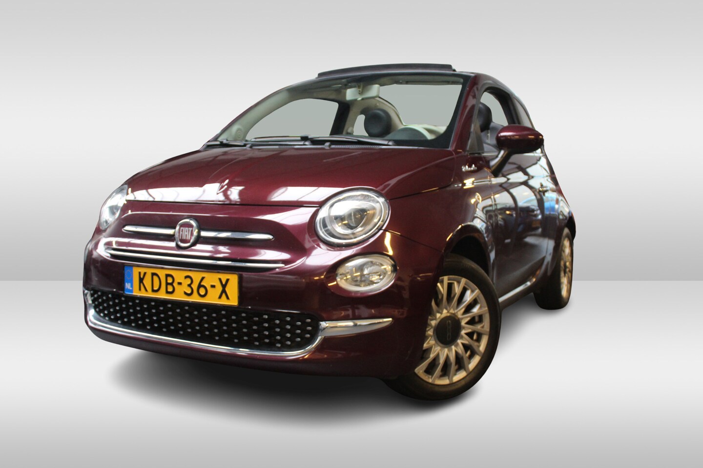 Fiat 500 C - 1.0 Hybrid Dolcevita CABRIO l Lederen Bekleding l Cruise Control l Airco l Apple Carplay/ - AutoWereld.nl