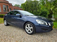 Volvo S60 - 2.0T Intro Edition AUTOMAAT