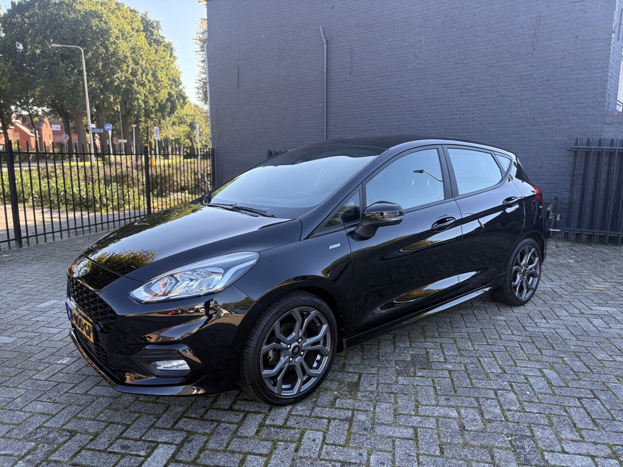 Ford Fiesta - 1.0 EcoBoost ST-Line 1.0 EcoBoost ST-Line, climate/cruise control, 17 inch - AutoWereld.nl