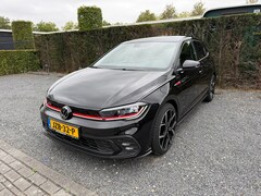 Volkswagen Polo - 2.0 TSI GTI | Pano | Beats | CarPlay | Sfeer | Stoelverwarming |