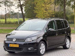 Volkswagen Touran - 1.4 TSI 140pk DSG Match Highline 7p. | Panorama | Stoelverwarming | Afn. Trekhaak