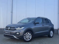 Volkswagen T-Cross - 1.0 TSI Life | Adaptive | Camera | Lane Assist
