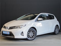 Toyota Auris - 1.8 Hybrid Lease |NL auto|pano|recent onderhoud|stoelverwarming|parkeersensoren|