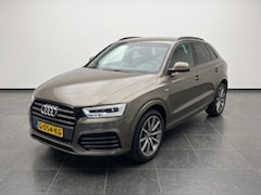 Audi Q3 - 2.0 TFSI quattro Sport Pro Line S / 3xS-line | Bomvol | Sportstuur | Carplay | Bose | Pano