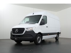 Mercedes-Benz Sprinter - 315 L2H2 RWD PRO | 3500KG trekken | Facelift | Carplay | 3-zits | Camera