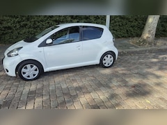 Toyota Aygo - 1.0-12V Comfort /Airco/ Nw APK/ Garantie