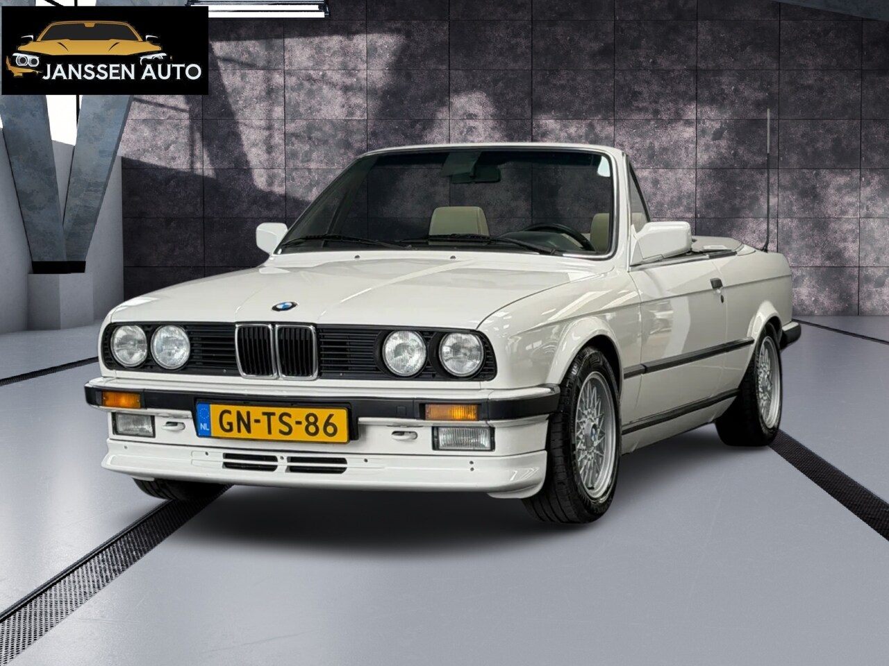 BMW 3-serie Cabrio - 325i E30 | Leder | Handbak | Origineel | zeer mooie auto | Veel documentatie| Oldtimer - AutoWereld.nl