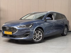 Ford Focus Wagon - 155pk Eco Hybrid Automaat Titanium Groot Sync-4 Navi Trekhaak NL-Auto Dealeronderhouden