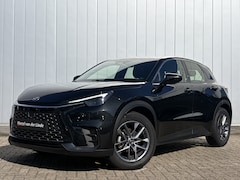 Lexus LBX - Business Line 2WD Parkeer en Dodehoek Sensoren Stoel Stuur Verwarming