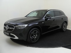 Mercedes-Benz GLC-klasse - 300e 4MATIC Luxury Line / 19 inch AMG/ Achteruitrijcamera/ Stoelverwarming/