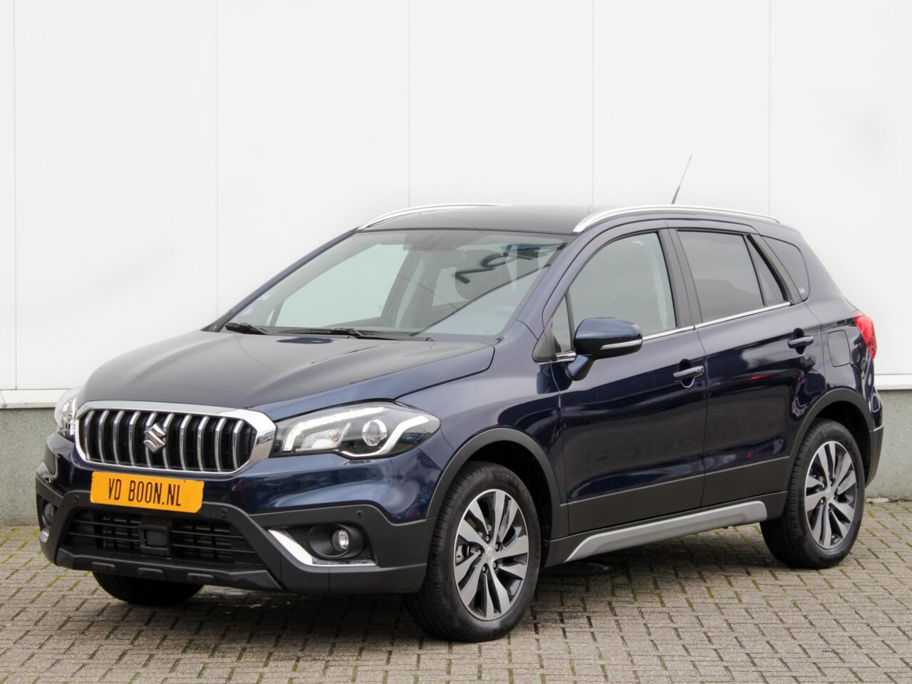 Suzuki S-Cross - 1.4 Boosterjet Style Smart Hybrid | Navi | Cruise | Schuifdak | Camera | Lm-Velgen | Trekh - AutoWereld.nl