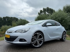 Opel Astra GTC - 1.4 Turbo Sport / 20" Velgen / Navi / Clima / 6 Versnellingen / PDC / Cruise / LED / Deale