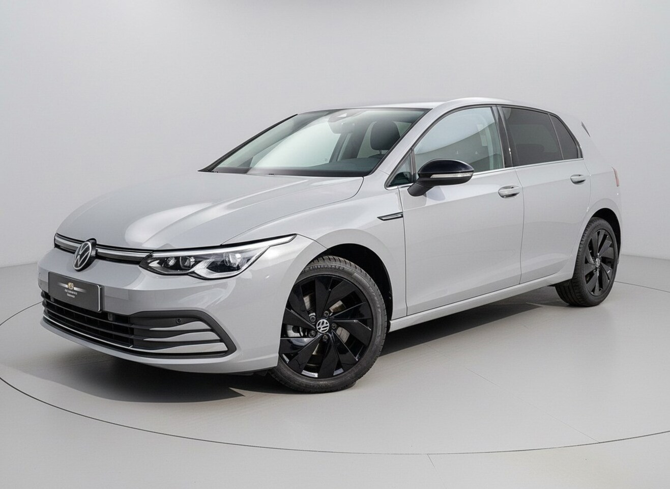 Volkswagen Golf - 1.5 TSI 130pk Style * LAGE KMSTAND 26.000KM! * ParkeerCamera * Adaptieve Cruise Control * - AutoWereld.nl