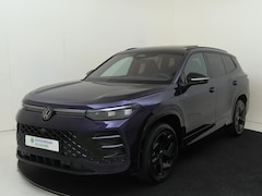 Volkswagen Tayron - 1.5 eHybrid R-Line Edition | SoH 100% | Panoramadak | Trekhaak | 360 camera | ErgoActive s