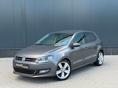 Volkswagen Polo - 1.4-16V Highline | DSG | CRUISE | CARPLAY | NAP