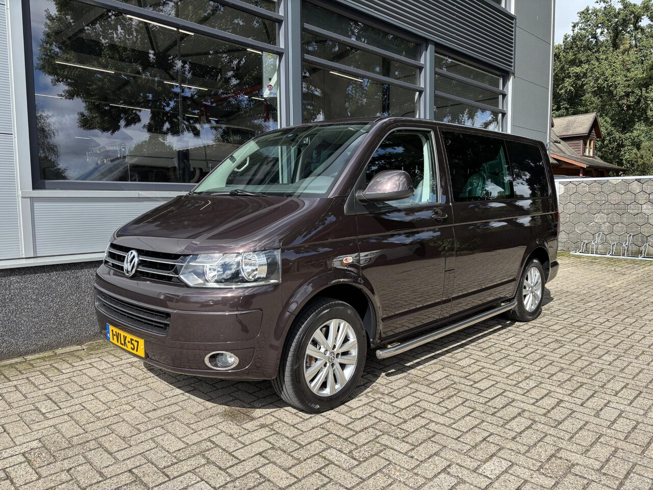 Volkswagen Transporter - 2.0 TDI L1H1 DC Limited Edition | NIEUWSTAAT | AUTOMAAT | LEDER | MARGE | - AutoWereld.nl