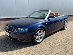 Audi A4 Cabriolet - 3.0 V6 quattro Pro Line PDC, Leer, Navi