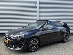 Kia Cee'd Sportswagon - Ceed 1.5 T-GDi GT-PlusLine | Navigatie | Camera | Elektrische Achterklep | Panoramisch sch