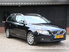 Volvo V70 - 1.6 T4 Limited Edition Elek-Dak/Xenon/Leer/Parkeersensor v, a/Stoelverwarming
