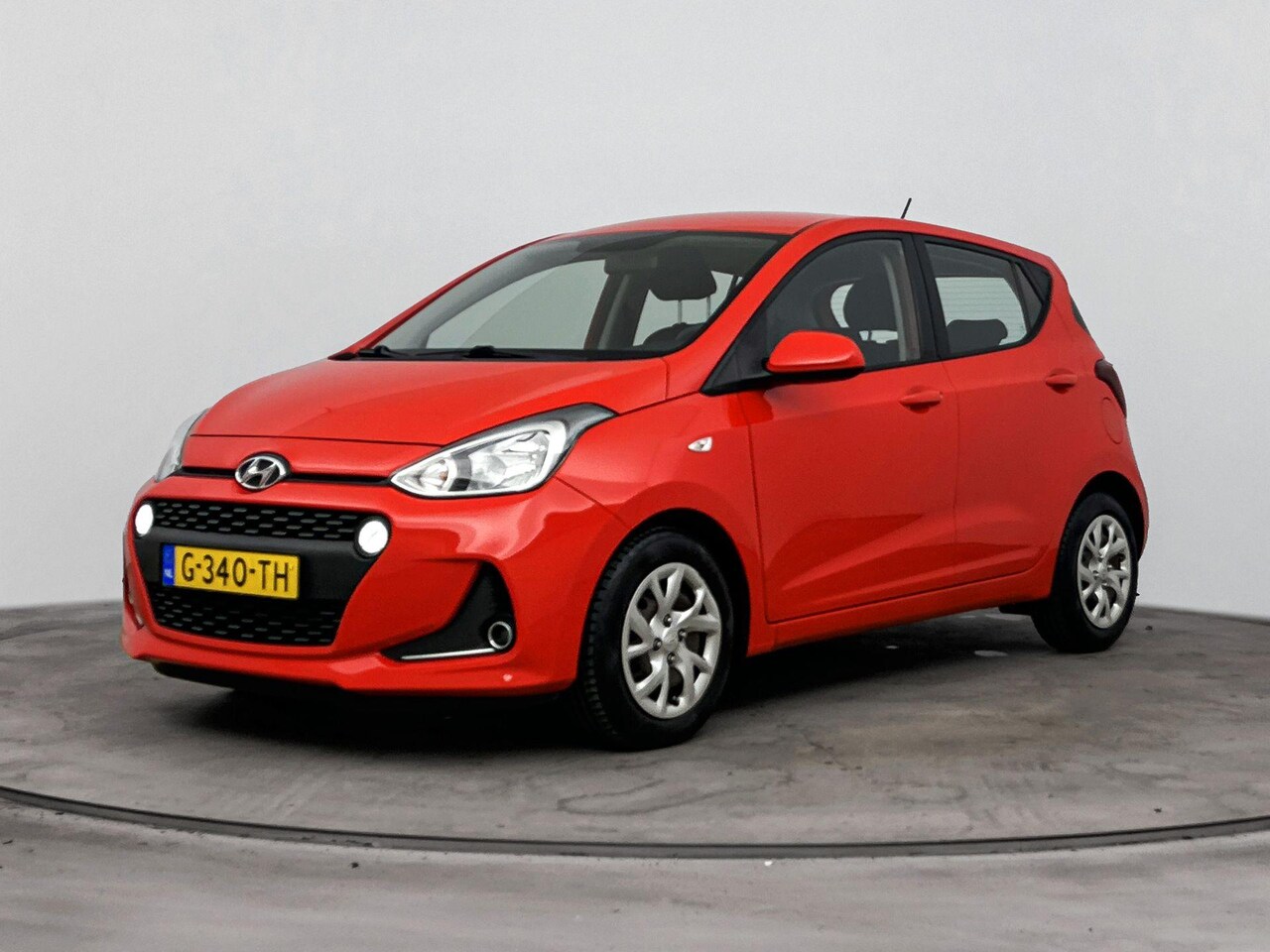 Hyundai i10 - 1.0i Comfort Cruise control | Airco | Elektrische ramen | Stoel in hoogte verstelbaar | - AutoWereld.nl