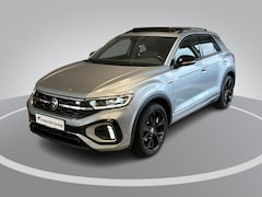 Volkswagen T-Roc - 1.5TSI/150PK DSG R-line · Panoramadak · Camera · Apple/Android Car Play · Navigatie