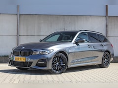 BMW 3-serie Touring - 330e xDrive High Executive M Sport - trekhaak - H&K - 360 camera - SOH 89%