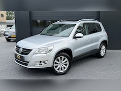 Volkswagen Tiguan - 1.4 TSI Sport&Style Pano|Caprlay|Cruise