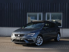 SEAT Leon - 1.4 TSI FR 150PK Pano SeatSound Alcantara ACC DCC PDC CarPlay Stoelverw Climate Navi