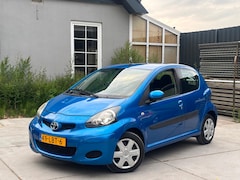 Toyota Aygo - 1.0-12V Comfort | Automaat | Airco | El. Ramen | NAP | Volledig onderhouden