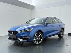 SEAT Leon Sportstourer - FR Business 1.5 TSI eHybrid 150 kW / 204 PK Statio -- 18 inch velgen -- Matrix led -- keyl