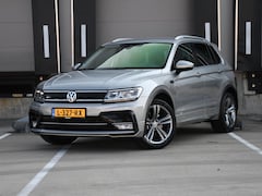 Volkswagen Tiguan - R-Line 2.0 TSI 4Motion 180pk TREKHAAK | 19''LM | ADAPT. CC | STOELVERW. | CAMERA | ALCANTA