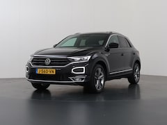 Volkswagen T-Roc - 2.0 TSI 4Motion Sport | Panoramadak | Virtual Cockpit | Navigatie | Camera | DAB | Apple C
